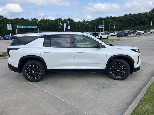 new 2025 Chevrolet Traverse car, priced at $51,024