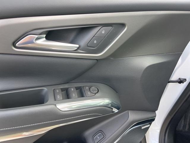 new 2025 Chevrolet Traverse car, priced at $51,024