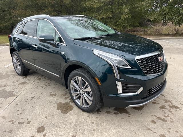 new 2025 Cadillac XT5 car, priced at $51,010