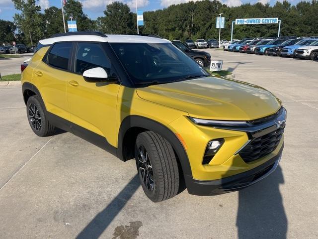 new 2025 Chevrolet TrailBlazer car, priced at $31,000