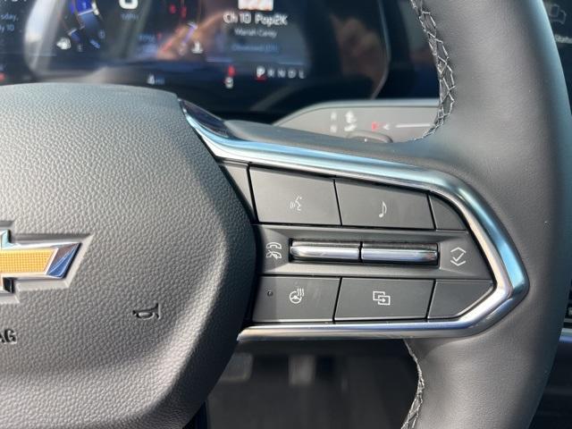 new 2026 Chevrolet Equinox car, priced at $32,465