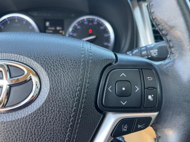 used 2019 Toyota Highlander car, priced at $24,990