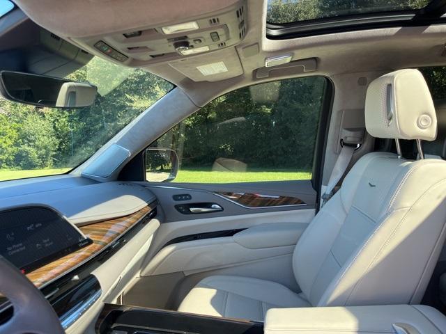 used 2021 Cadillac Escalade car, priced at $76,990