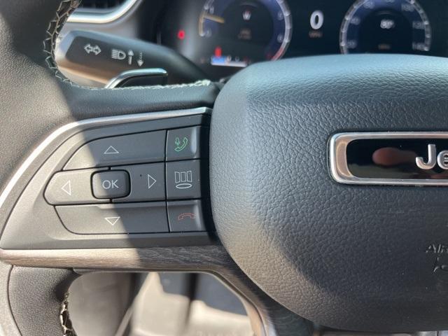 used 2024 Jeep Grand Cherokee car