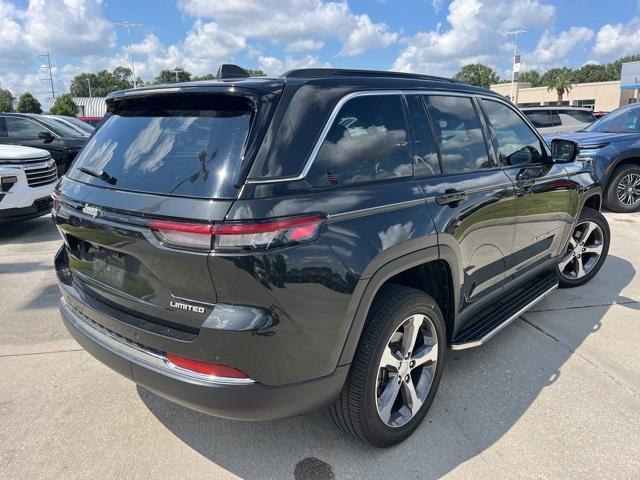 used 2024 Jeep Grand Cherokee car