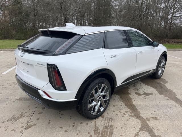 new 2025 Cadillac OPTIQ car, priced at $56,065
