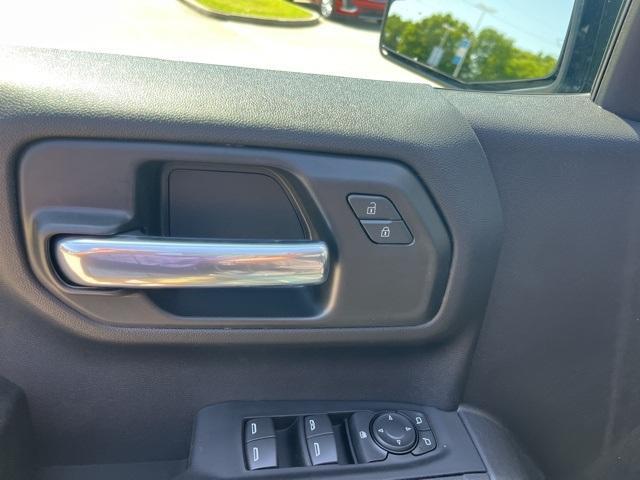 new 2025 Chevrolet Silverado 1500 car, priced at $47,169