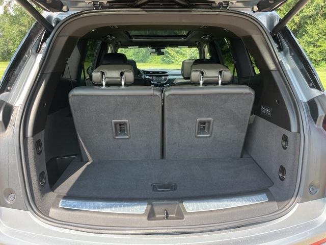 used 2025 Cadillac XT6 car, priced at $49,990