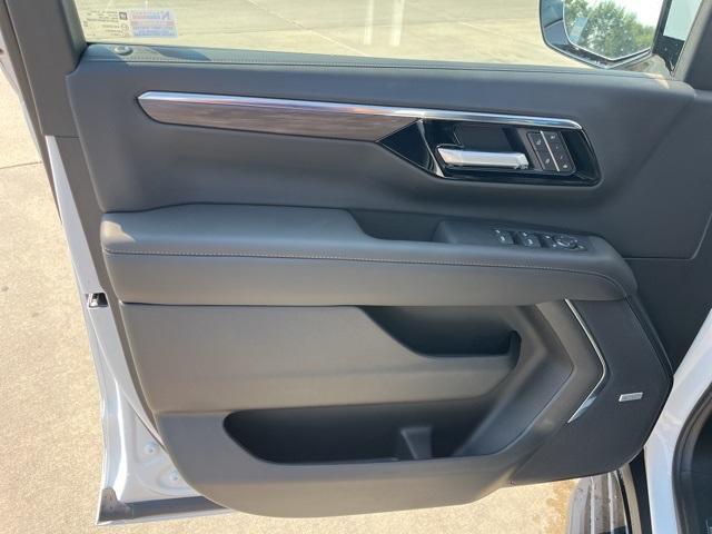 new 2026 Chevrolet Suburban car, priced at $74,299