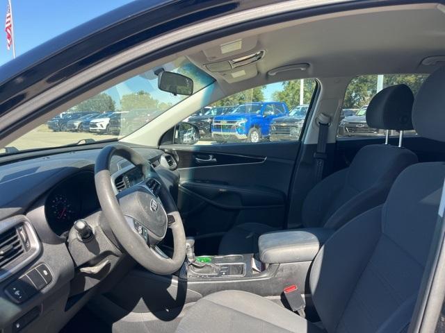 used 2020 Kia Sorento car, priced at $17,490