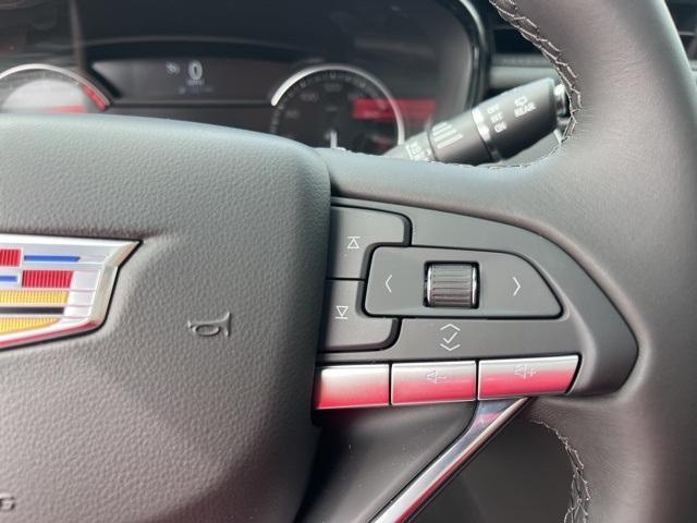 new 2025 Cadillac XT6 car, priced at $50,435