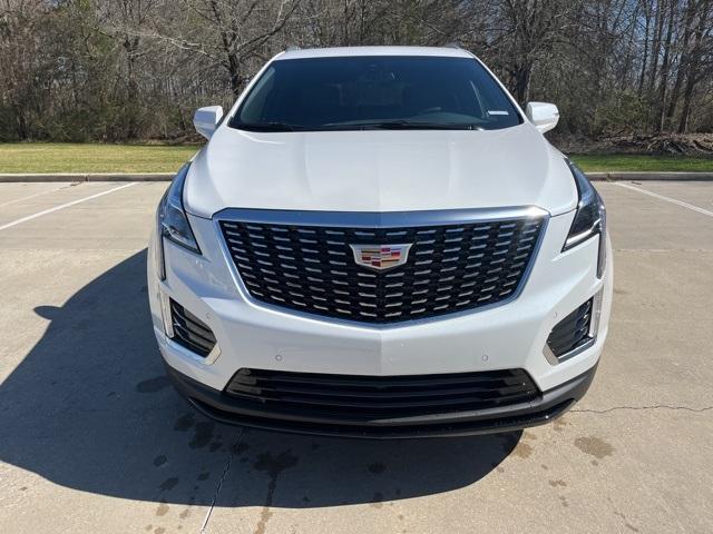 new 2025 Cadillac XT5 car, priced at $46,310