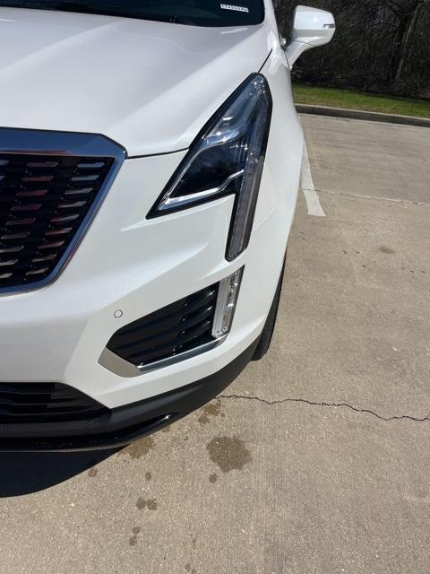 new 2025 Cadillac XT5 car, priced at $46,310
