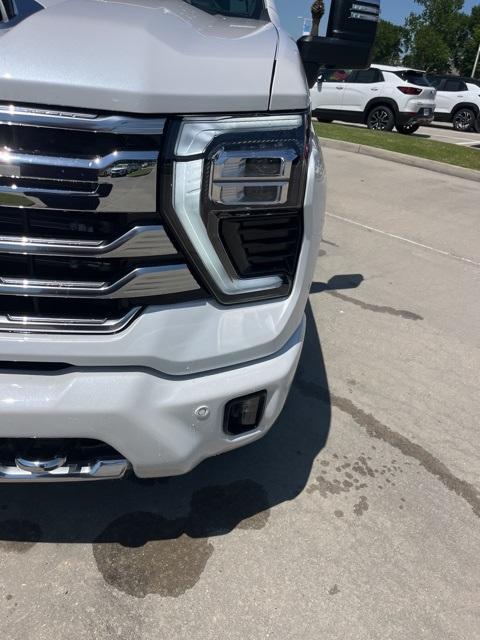 new 2025 Chevrolet Silverado 2500 car, priced at $87,244
