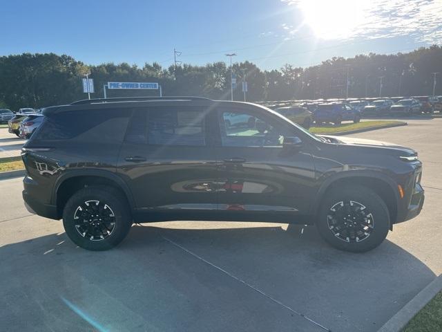 new 2024 Chevrolet Traverse car, priced at $49,400