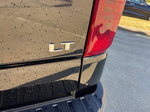 new 2026 Chevrolet Silverado 1500 car, priced at $44,069