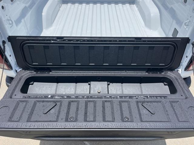 new 2025 Chevrolet Colorado car, priced at $34,299