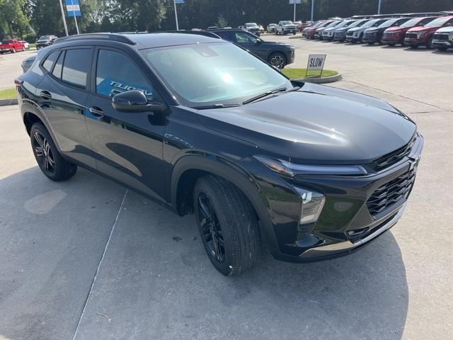 new 2025 Chevrolet Trax car, priced at $26,729