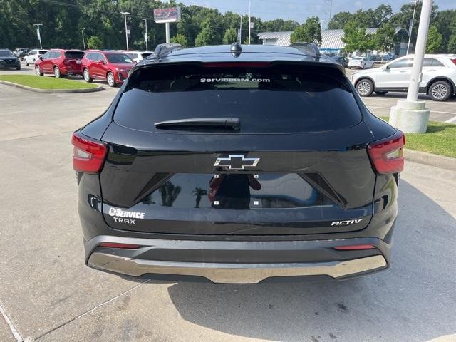 new 2025 Chevrolet Trax car, priced at $26,729