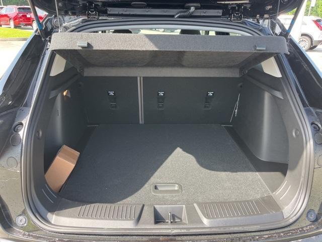 new 2025 Chevrolet Trax car, priced at $26,729