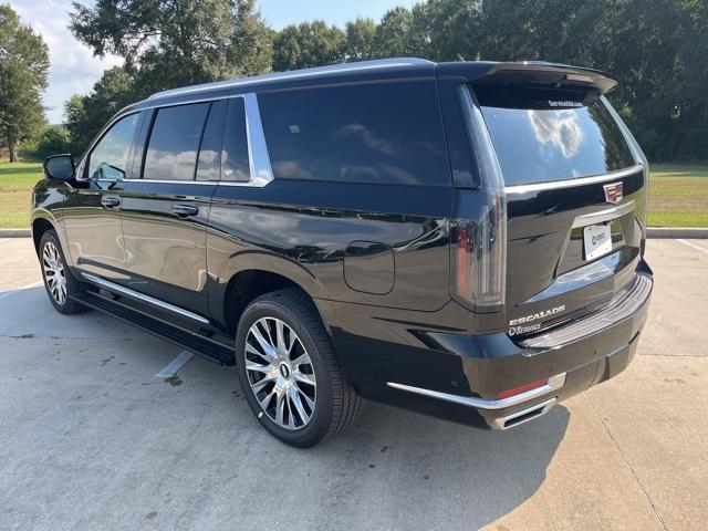new 2025 Cadillac Escalade ESV car, priced at $126,044