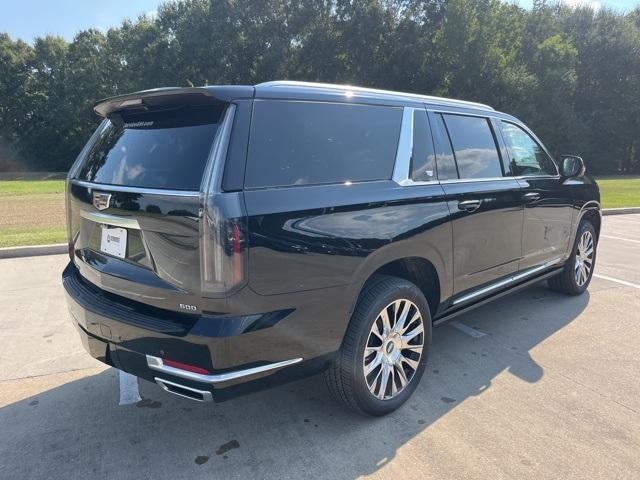 new 2025 Cadillac Escalade ESV car, priced at $126,044