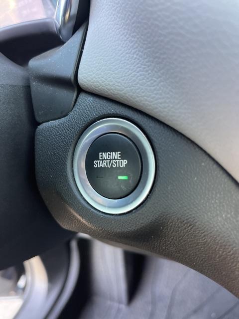 used 2021 Chevrolet Equinox car, priced at $19,990