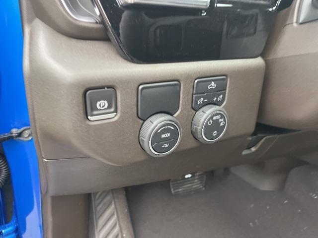 new 2025 Chevrolet Silverado 1500 car, priced at $43,764