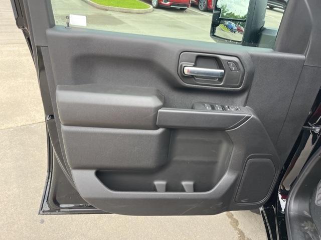 new 2025 Chevrolet Silverado 2500 car, priced at $64,099
