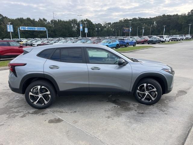 new 2025 Chevrolet Trax car, priced at $24,705