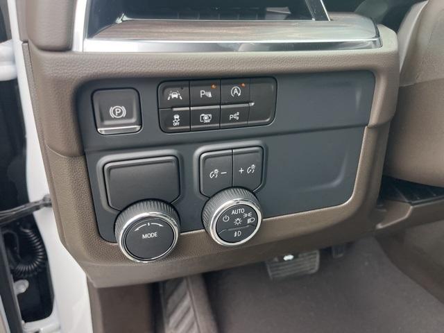 new 2025 Chevrolet Tahoe car, priced at $67,899