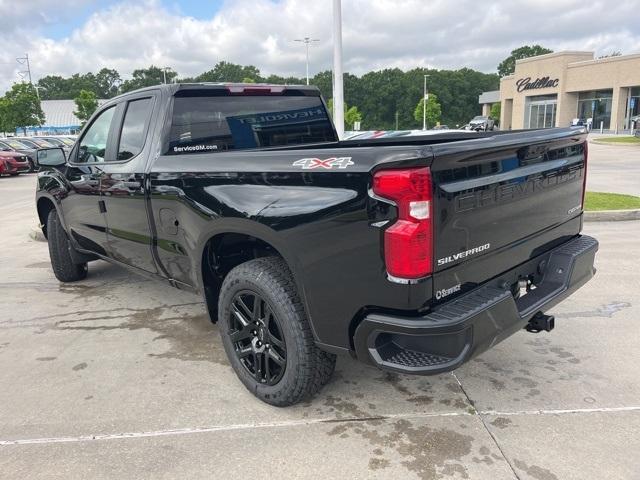 new 2025 Chevrolet Silverado 1500 car, priced at $42,714