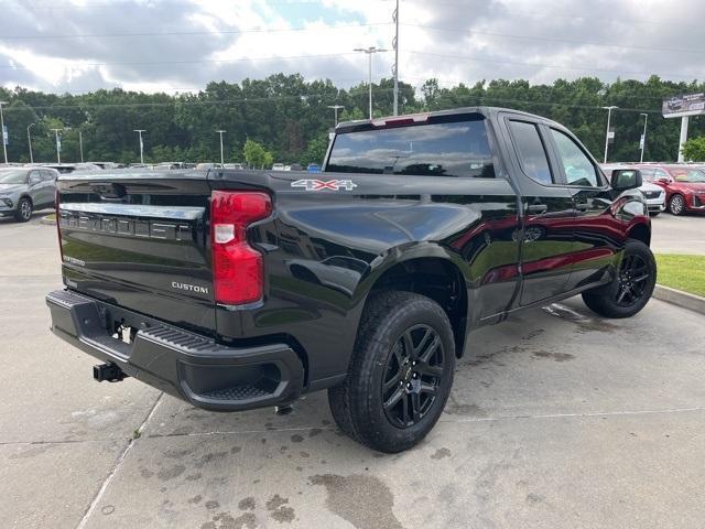 new 2025 Chevrolet Silverado 1500 car, priced at $42,714
