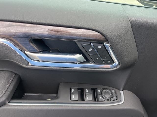 new 2025 Chevrolet Silverado 1500 car, priced at $63,220