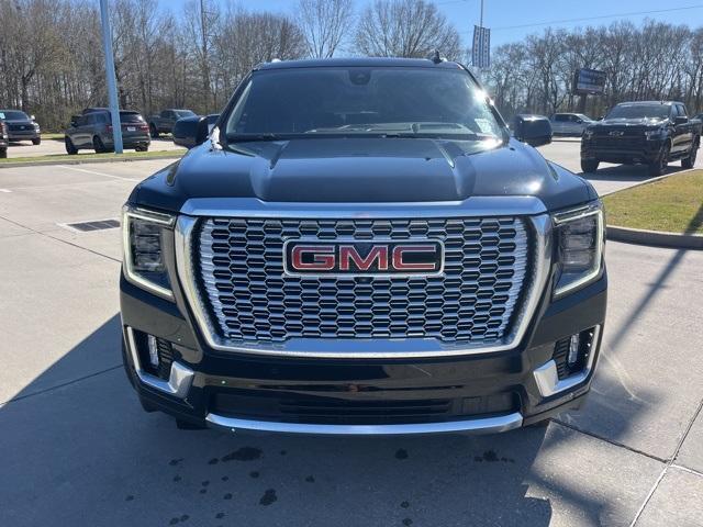 used 2021 GMC Yukon XL car, priced at $50,990