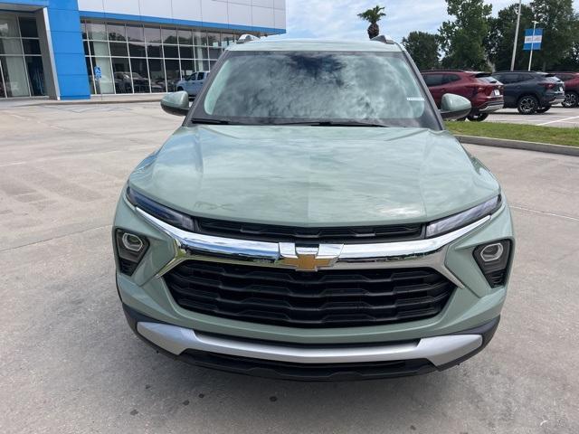 new 2025 Chevrolet TrailBlazer car, priced at $28,894