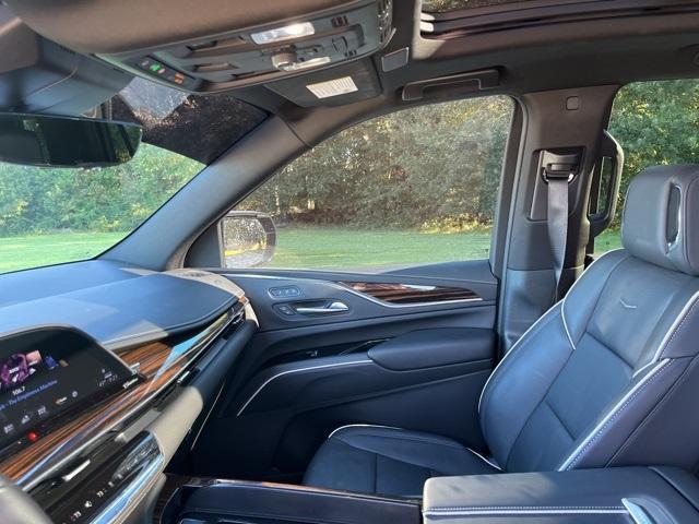 used 2023 Cadillac Escalade car, priced at $77,990