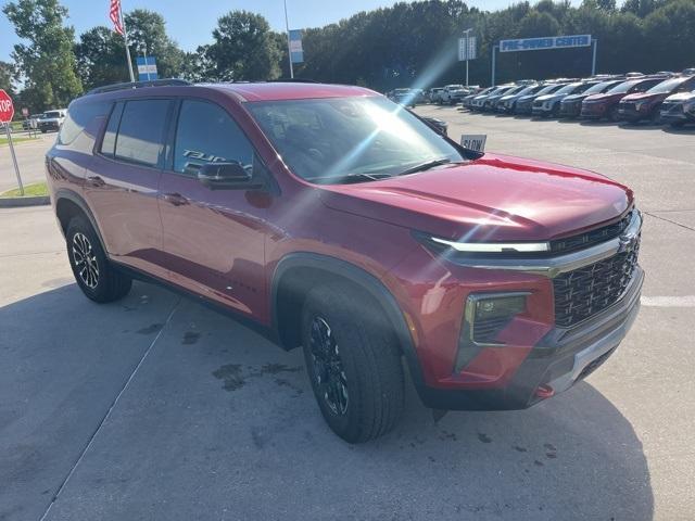new 2025 Chevrolet Traverse car, priced at $50,719