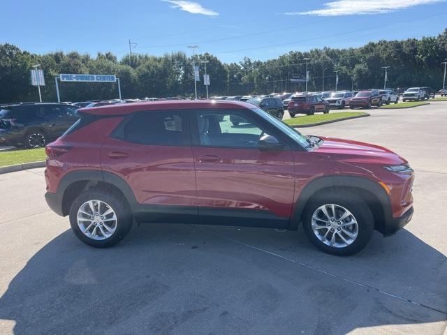 new 2026 Chevrolet TrailBlazer car, priced at $26,305