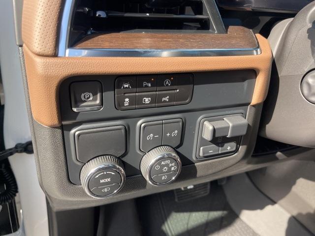 new 2025 Chevrolet Tahoe car, priced at $85,394