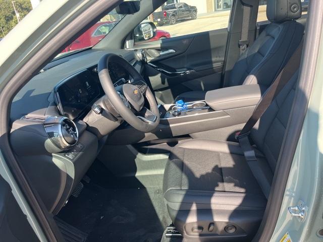 new 2026 Chevrolet Equinox car, priced at $34,655