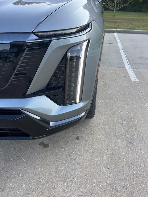 new 2026 Cadillac VISTIQ car, priced at $80,739
