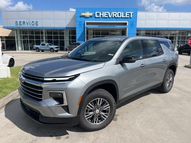 new 2025 Chevrolet Traverse car, priced at $42,094