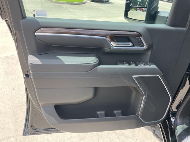 new 2025 Chevrolet Silverado 2500 car, priced at $73,399