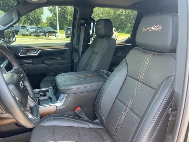 used 2025 Chevrolet Silverado 1500 car, priced at $61,990