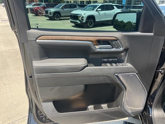 used 2025 Chevrolet Silverado 1500 car, priced at $61,990
