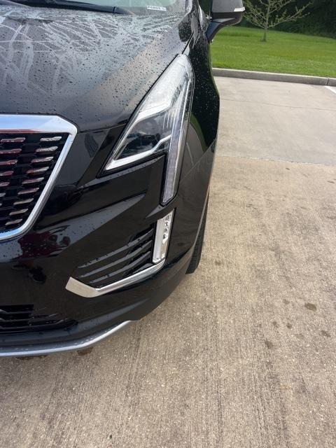 used 2025 Cadillac XT5 car, priced at $44,990
