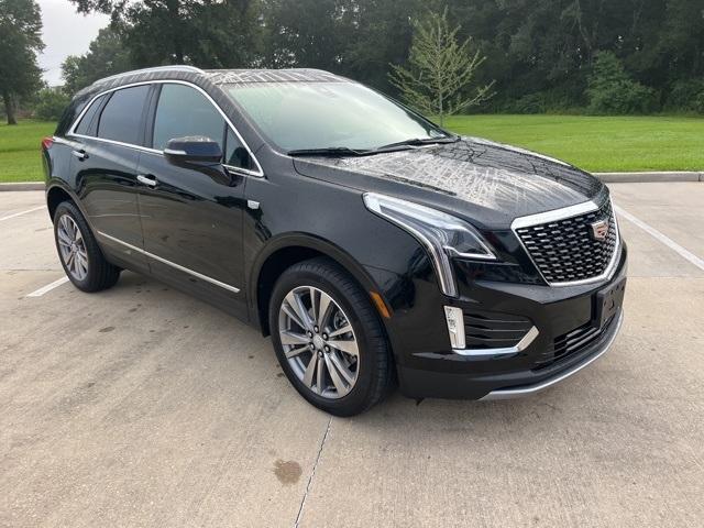 used 2025 Cadillac XT5 car, priced at $44,990