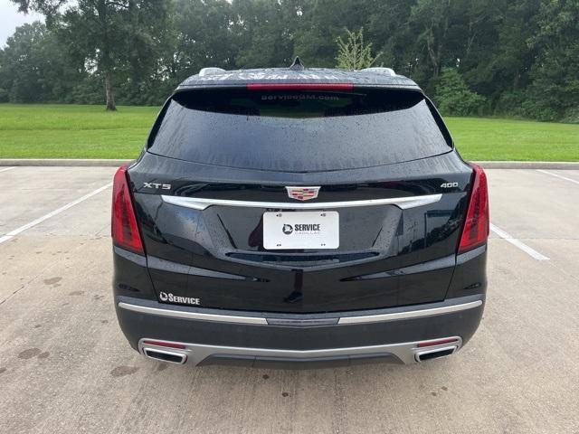 used 2025 Cadillac XT5 car, priced at $44,990