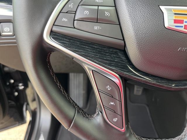 used 2025 Cadillac XT5 car, priced at $44,990